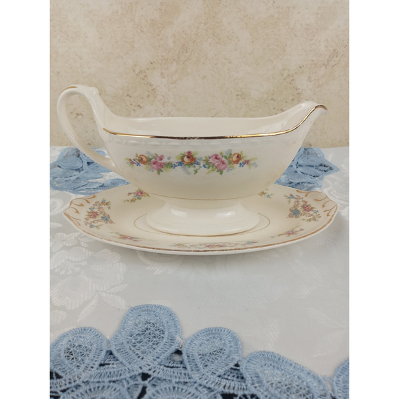 Vintage Homer Laughlin Eggshell Georgian Gravy Dish & Plate w/ Floral Design - Picture 3 of 12